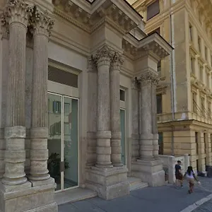 Apartment Crispi Luxury - My Extra, Rome